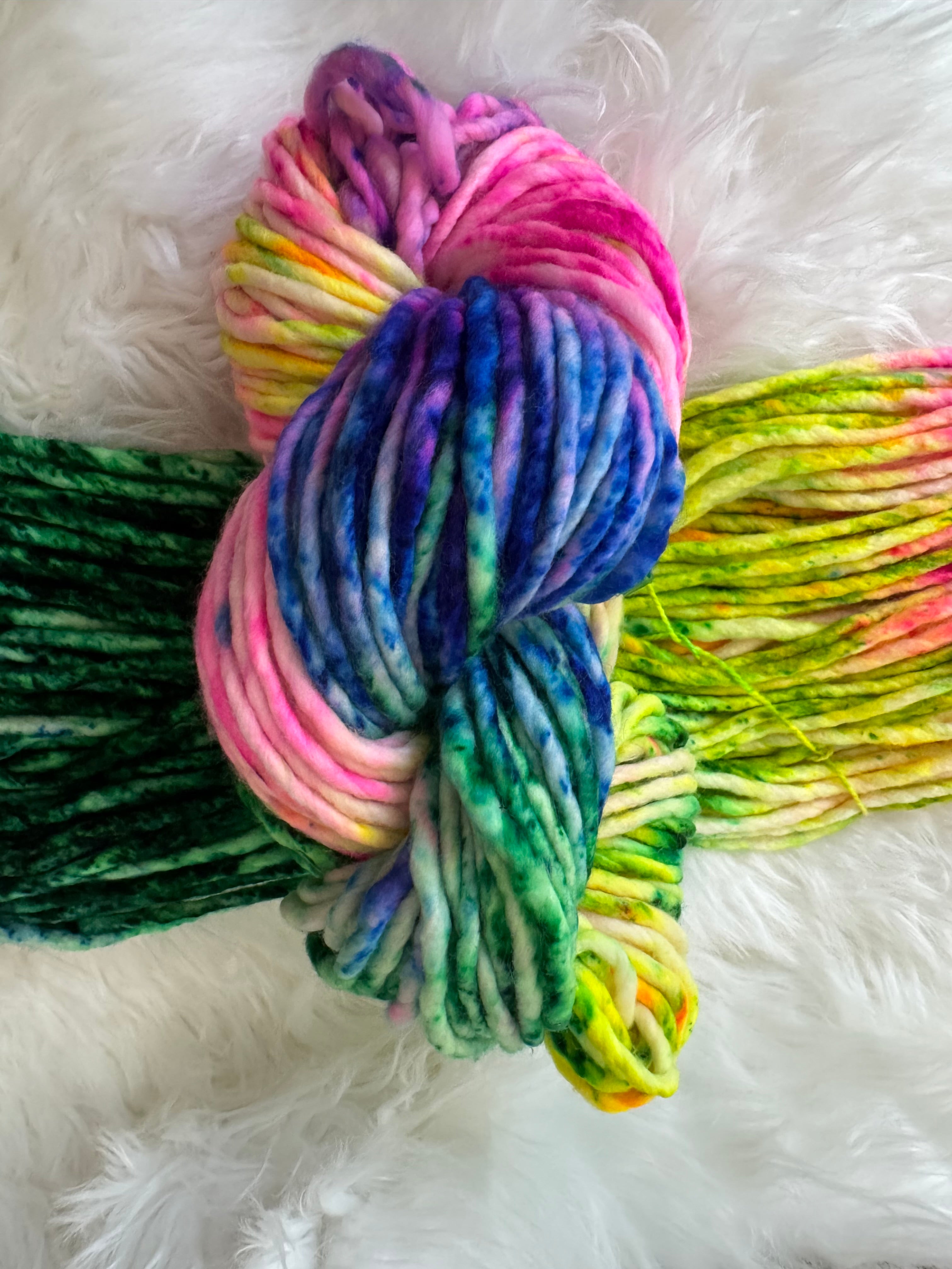 Bulky 82yds- Clown Barf