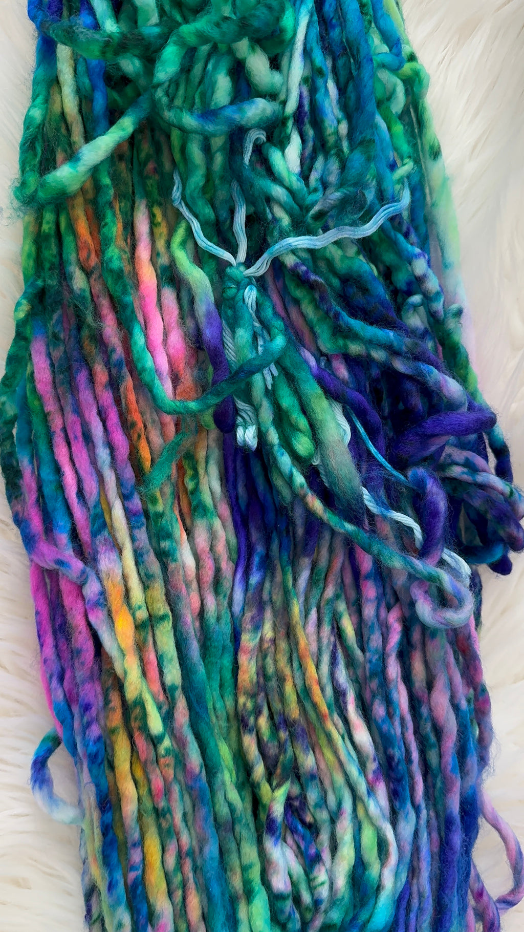 Super Bulky 126 Yds- Moonlit Lagoon