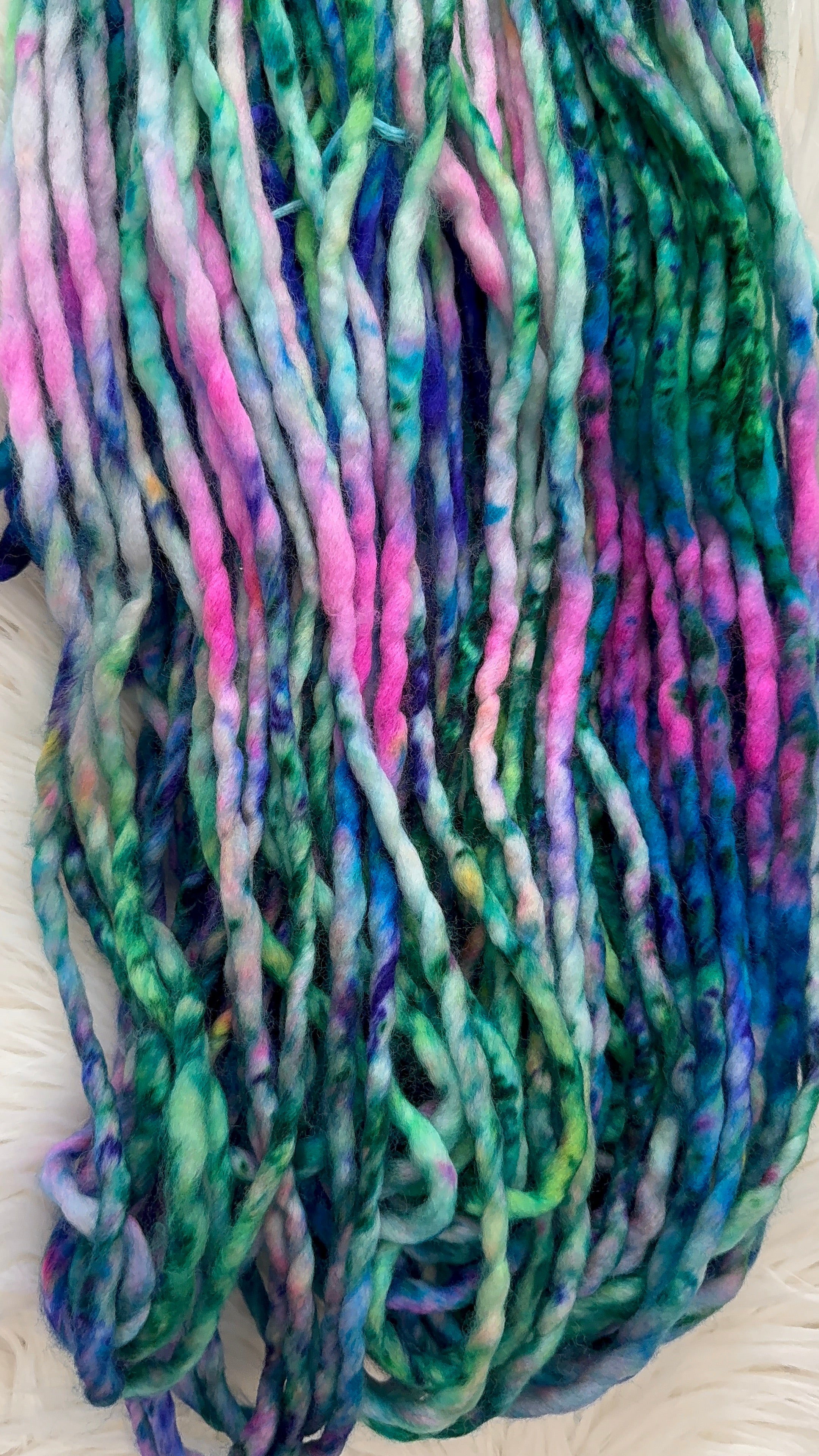 Super Bulky 126 Yds- Moonlit Lagoon