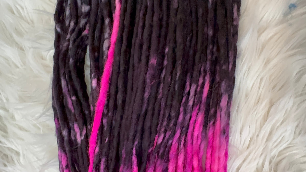 Super Bulky 98 yds- Pink After Dark
