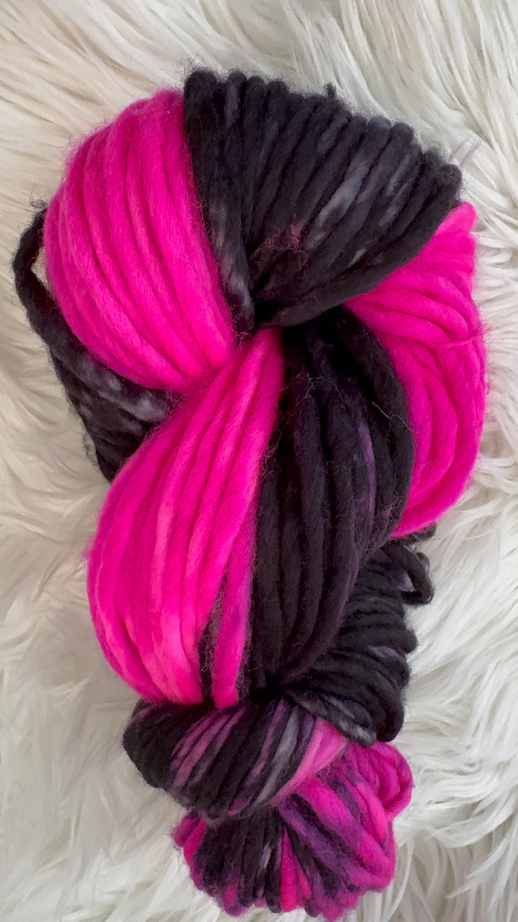 Super Bulky 98 yds- Pink After Dark