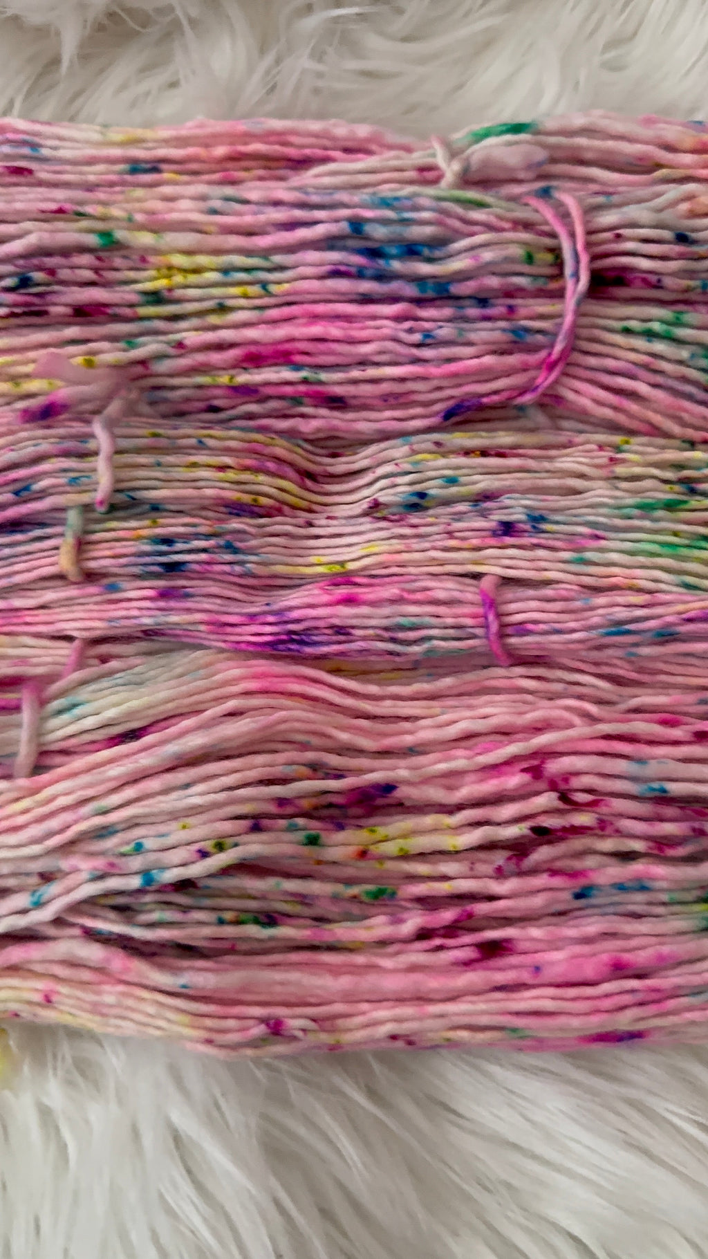 Bulky MCN 140 yds- Moonlit Pixie Dust