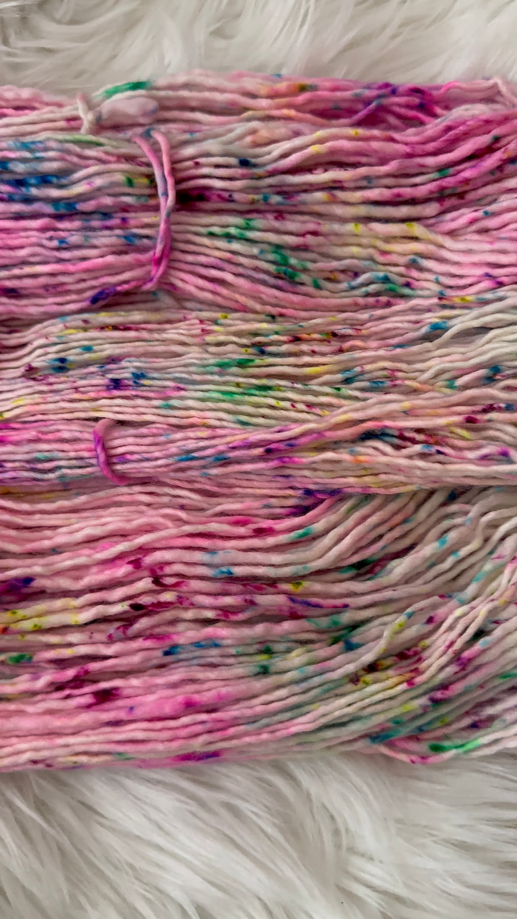 Bulky MCN 140 yds- Moonlit Pixie Dust