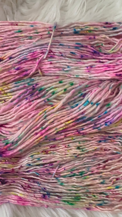 Bulky MCN 140 yds- Moonlit Pixie Dust