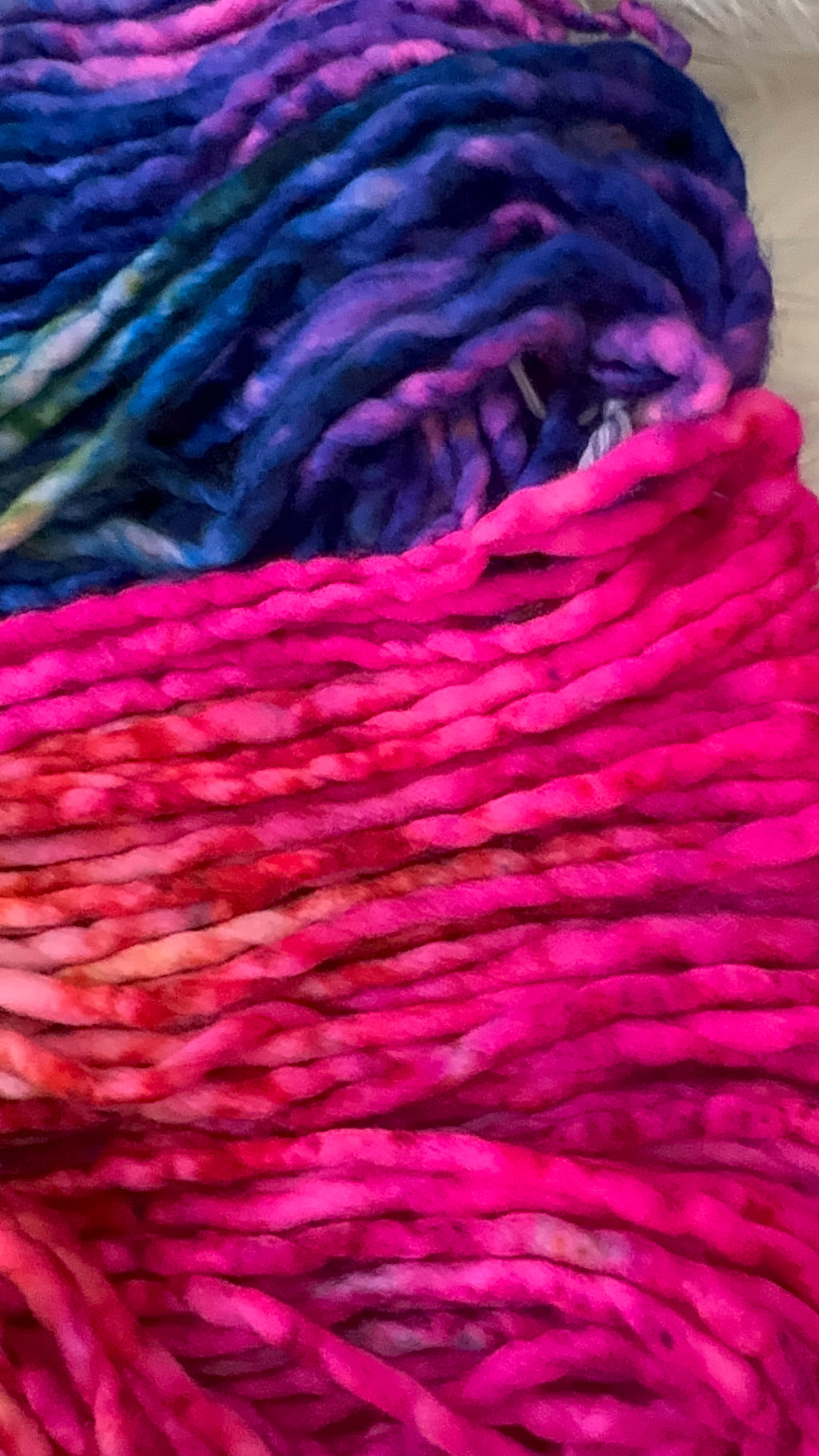 Super Bulky 126 yds- Electric Moonrise