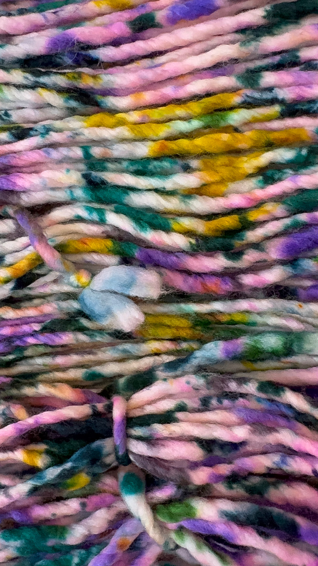 Bulky 82 yds- Moonlit Bloom