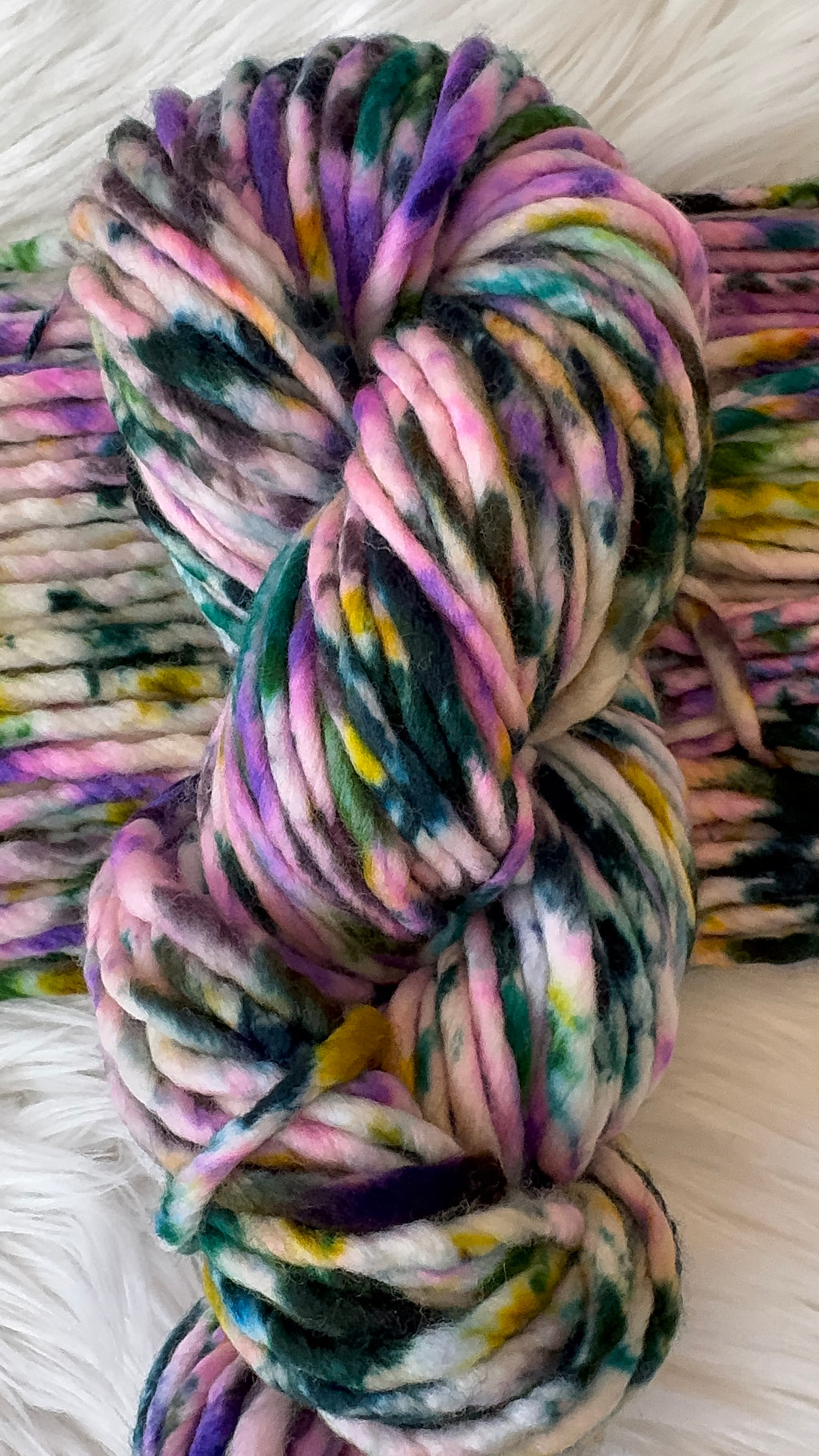Bulky 82 yds- Moonlit Bloom
