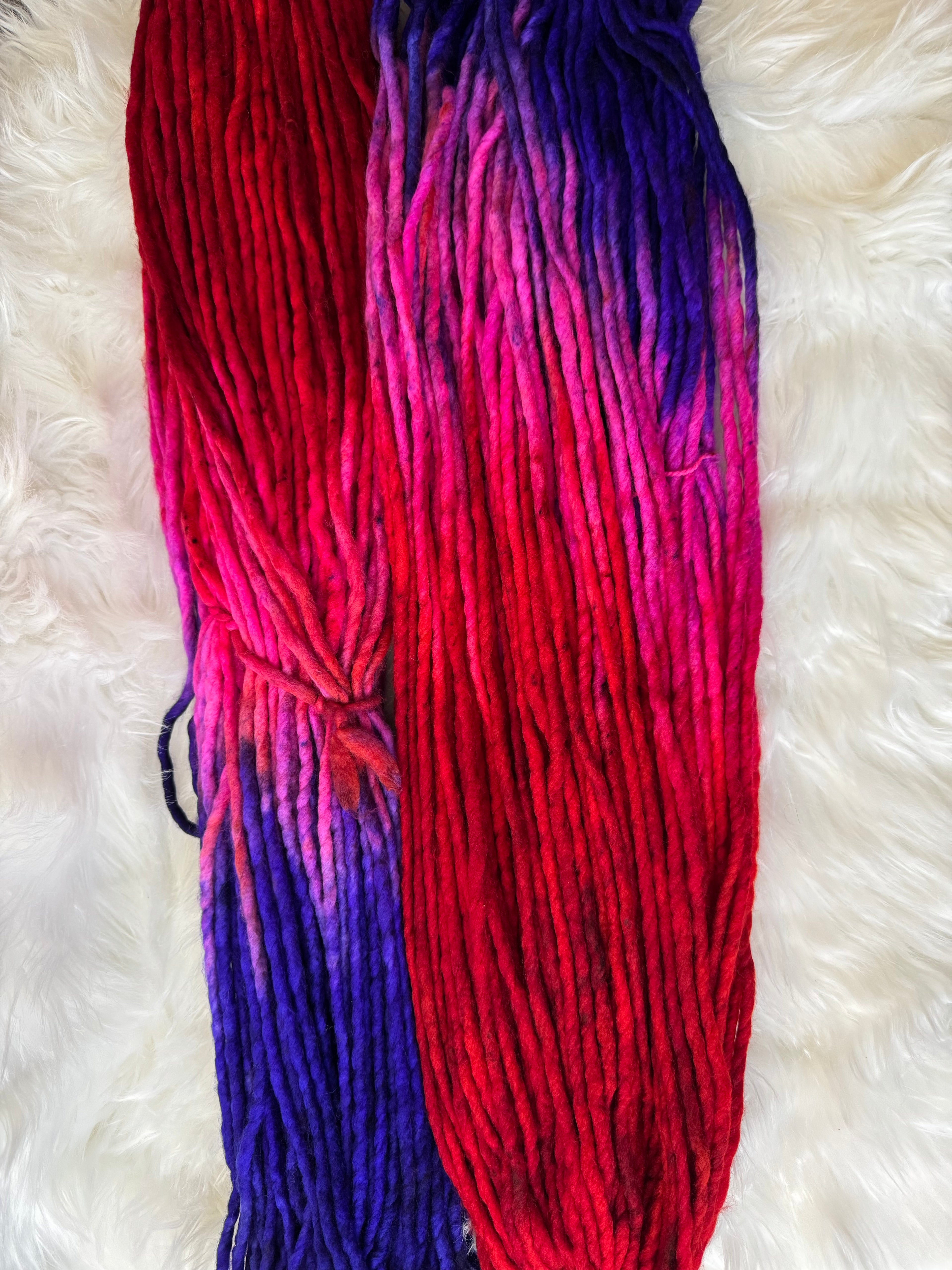 Bulky 82 yds- Crimson Static