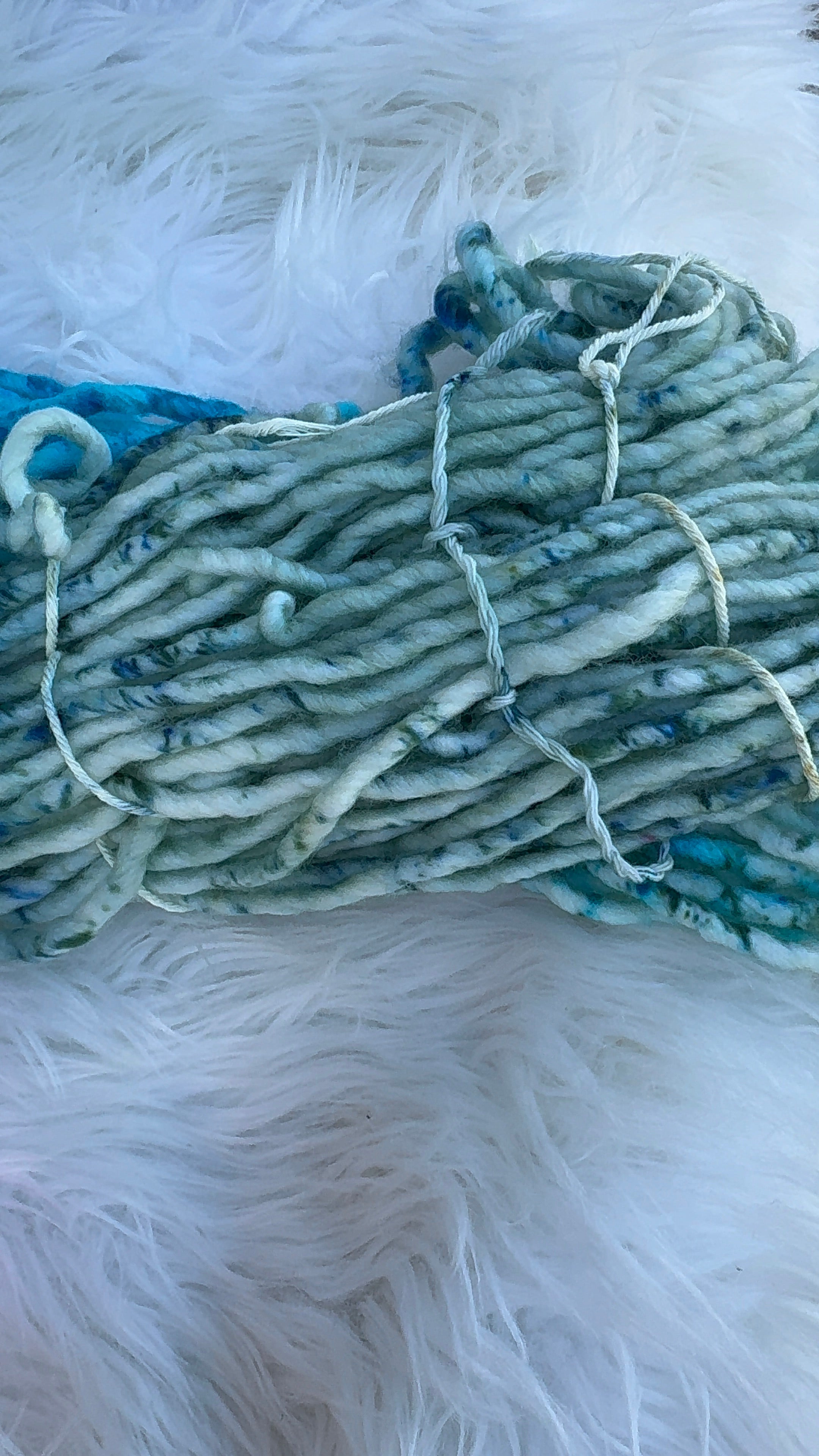 Bulky 82yds- Electric Tide