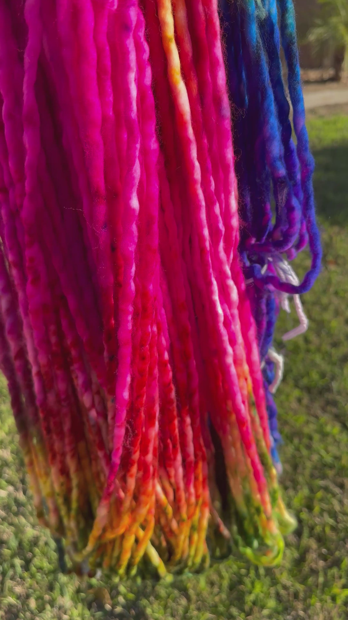 Super Bulky 126 yds- Electric Moonrise